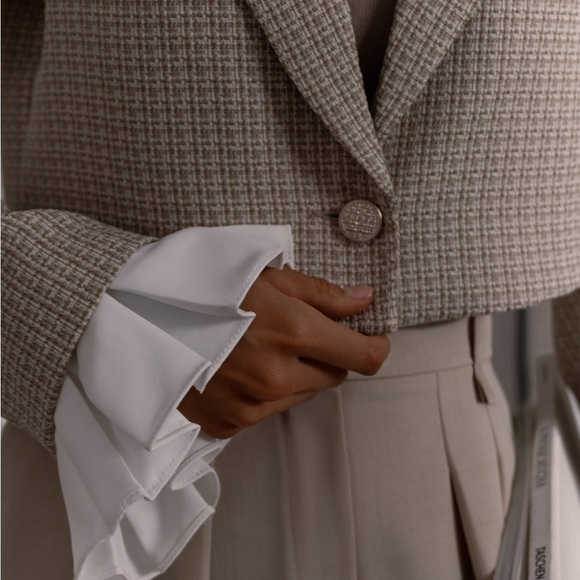 Cropped Tweed Blazer with Blouse Sleeves - Picture 2 of 10